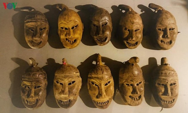  Masks in religious rites of the Dao