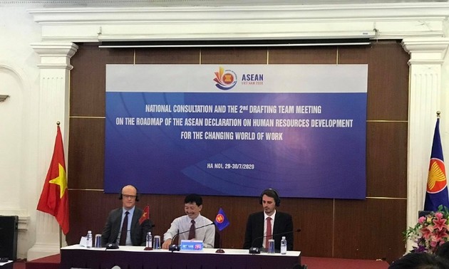 ASEAN reiterates commitments to human resource development  