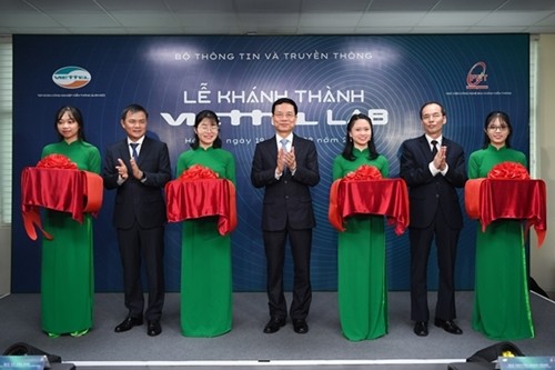 Vietnam’s first 4G LTE lab installed