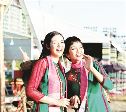 Vietnam Brocade Festival celebrates national culture