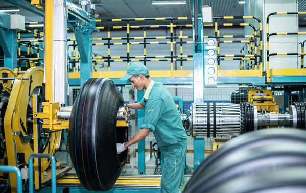 US preliminary finds no dumping in most Vietnam's tire exporters