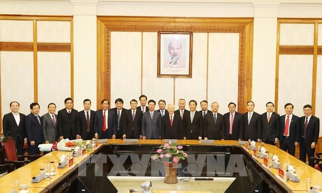 Political Bureau assigns tasks to two Politburo members