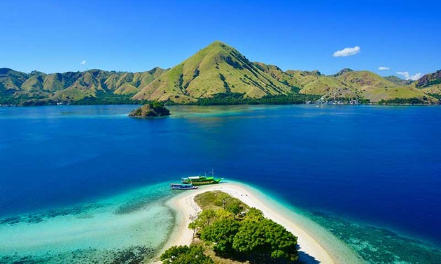 What you should know when traveling to Indonesia?