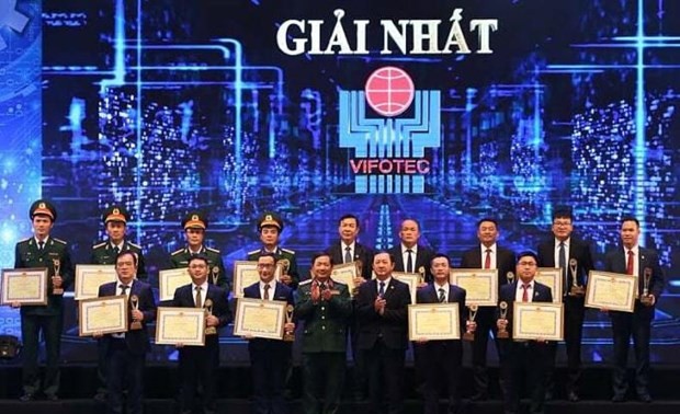 Winners of Vietnam Science & Technology Innovation Awards 2020 honored