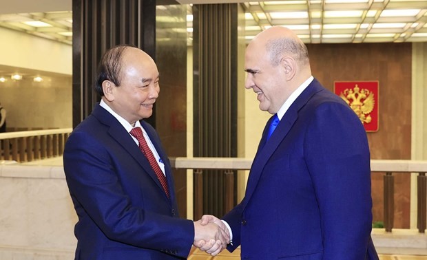 President Nguyen Xuan Phuc meets Russian Prime Minister, Speaker of Federal Council 