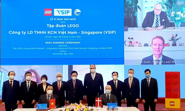 LEGO pours more than 1 billion USD into toy plant in Vietnam