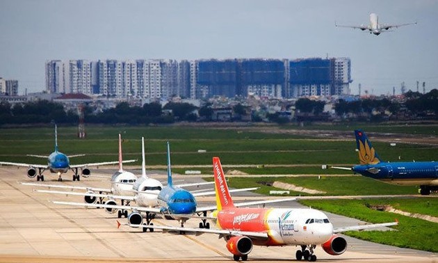 Vietnam's int’l commercial flights to resume in January 2022