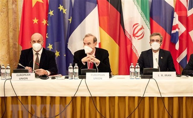 Iran sees progress at nuclear talks