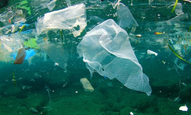 Vietnam enhances effort to handle plastic pollution, marine debris