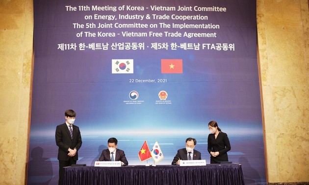 Vietnam-RoK Joint Committee agrees to boost trade, industry, energy cooperation
