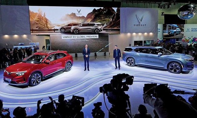 Vietnam car maker VinFast to build US battery factory as it goes all-electric