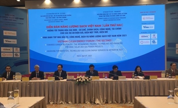 Experts suggest Vietnam develop nuclear power after 2030