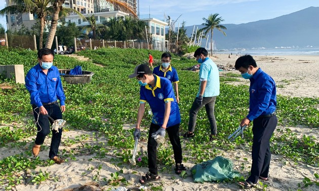 Da Nang boosts marine environment protection to attract tourists