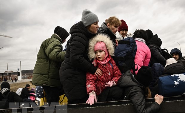 Poland, Czech ask for more EU funding for Ukrainian refugees