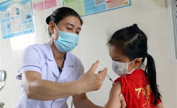 Quang Ninh to vaccinate all children against COVID before September
