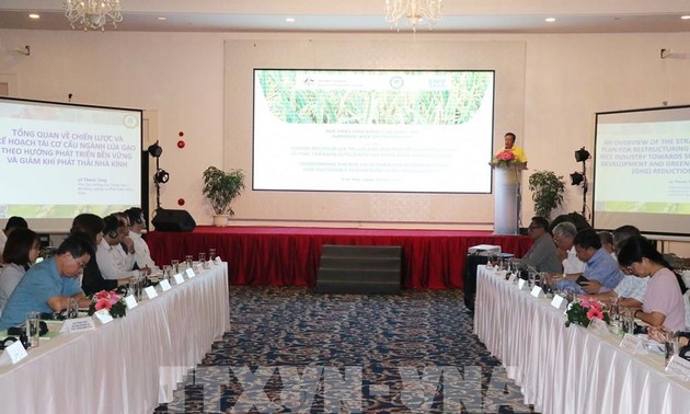 Farmers in Mekong Delta join greenhouse gas emission reduction program 