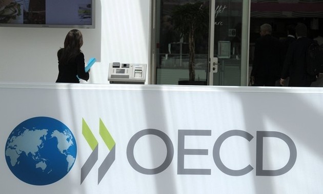 OECD warns of pervasive global economic slowdown