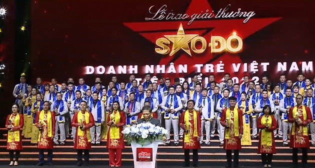 Red Star Awards 2022 honor young entrepreneurs' contributions to community