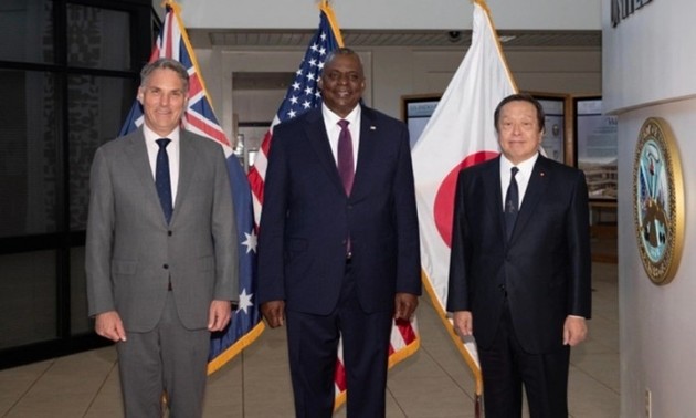 US, Australia agree to strengthen defense cooperation with Japan