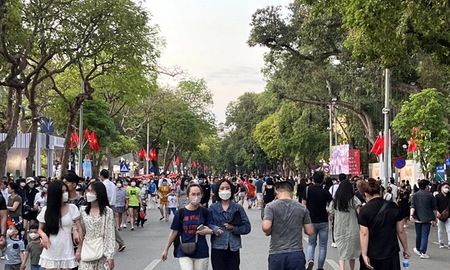 Hanoi to temporarily close Hoan Kiem lake and Old Quarter pedestrian streets                                                                                