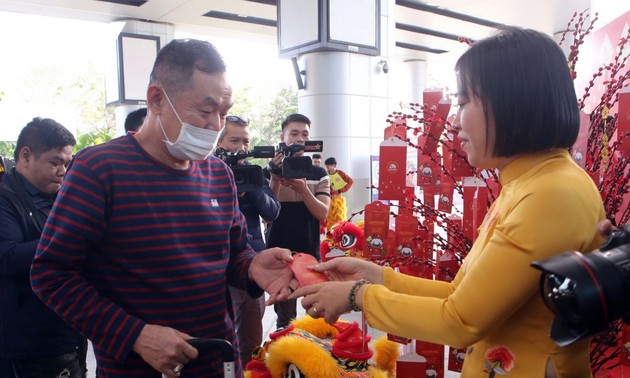 Da Nang receives 800 flights, 98,000 arrivals during Lunar New Year