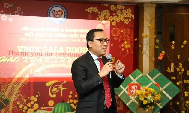 Vietnamese businesses in UK boost cooperation with companies at home