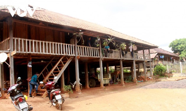 Stilt house is treasure of Nung An ethnic people in Dak Lak