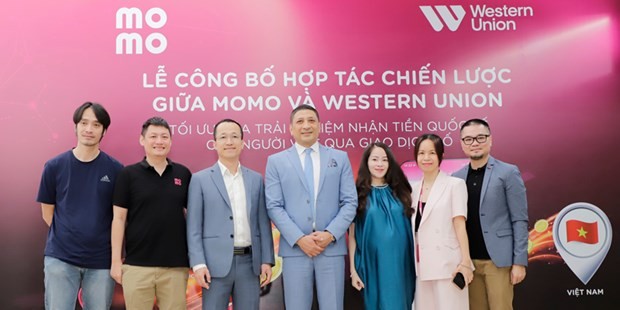MoMo, Western Union partner for money transfer in Vietnam