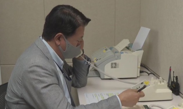 Communication hotline between two Koreas disrupted