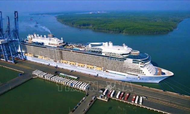 Vietnam sees strong increase in tourist arrivals on cruise ships