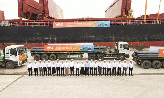 VAS Group exports first shipment of steel to US