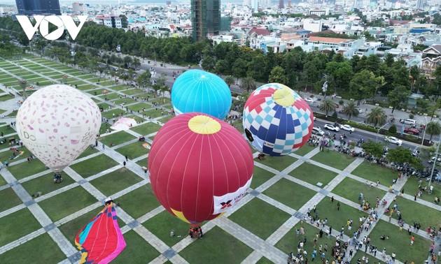 2023 International Hot Air Balloon Festival kicks off in Quy Nhon