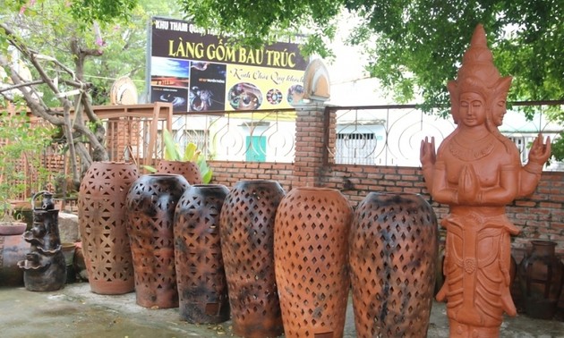 New opportunities for Cham pottery village