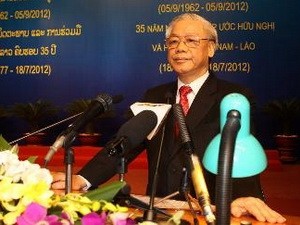 Vietnam-Laos: meetings célébrant les 35 ans du traité d'amitié et de coopération