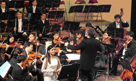 Orchestre philharmonique de Hanoï se produit à Tokyo