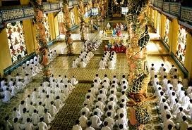 Danang : séminaire de communion caodaïste