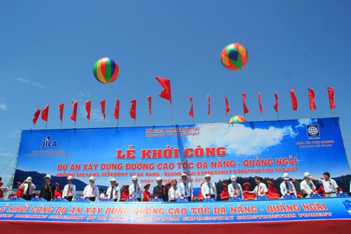Lancement des travaux sur l’autoroute Danang - Quang Ngai