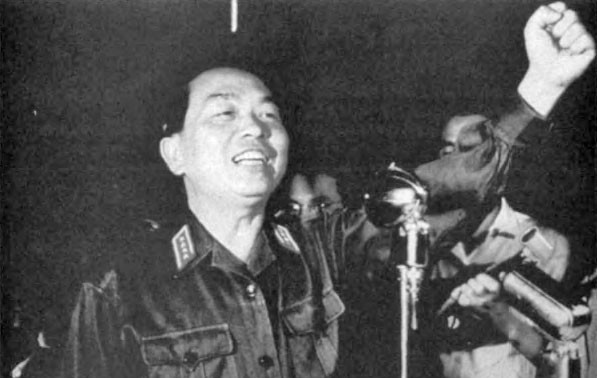 Le général Vo Nguyen Giap dans le coeur des Vietnamiens