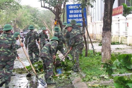Typhon Nari : 18 morts et 7 disparus au Centre