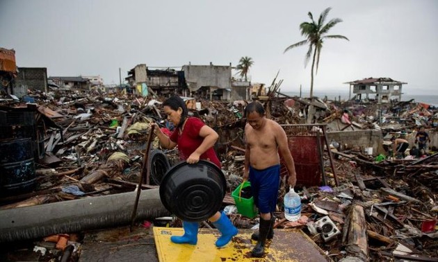 Typhon: la Banque mondiale double son aide d'urgence aux Philippines