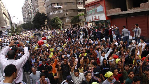 Heurts lors de la dispersion de manifestations islamistes en Egypte 
