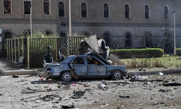 Yémen: 52 morts dans une attaque spectaculaire contre le ministère de la Défense