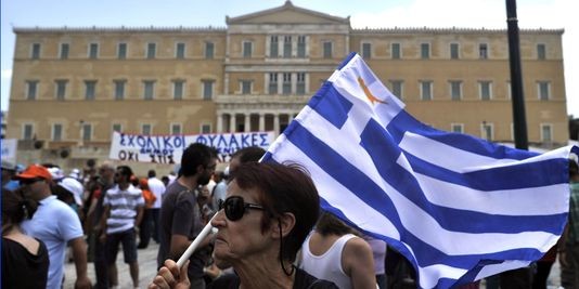 La zone euro approuve le versement d'un milliard d'euros pour la Grèce