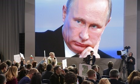Russie: Vladimir Poutine préside la grande conférence de presse annuelle 
