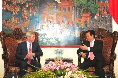 Lle premier vice-président de la Douma russe, Ivan Melnikov, en visite au Vietnam