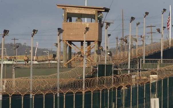 Barack Obama appelle à la fermeture de la prison de Guantanamo