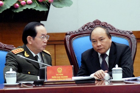 Nguyễn Xuân Phúc préside la conférence anti-criminalité du gouvernement