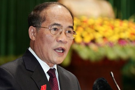 Nguyen Sinh Hung: S’unir, se renouveller pour mener à bien les missions économiques entre 2014-2015