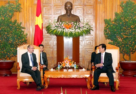 Le vice-PM belge Johan Vande Lanotte en visite de travail au Vietnam  