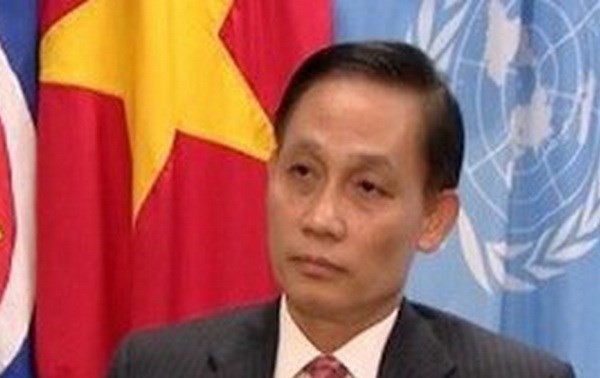 Le Vietnam partage les aspirations de l’humanité à la paix 